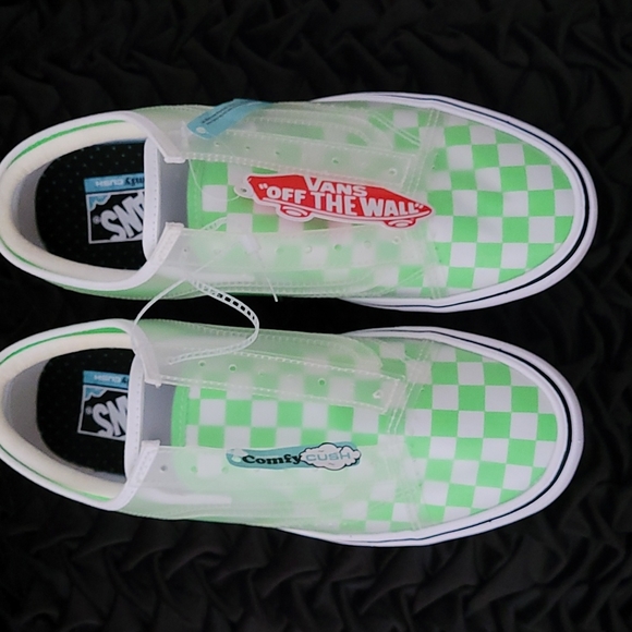 VANS NEON CHECKERED COMFY CUSH LACE UP SNEAKERS - Picture 3 of 14